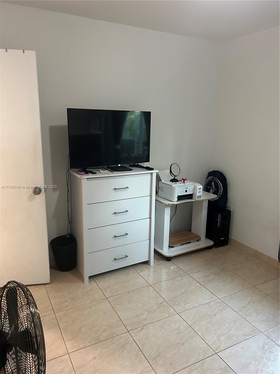 ORANGE HEIGHTS - Residential