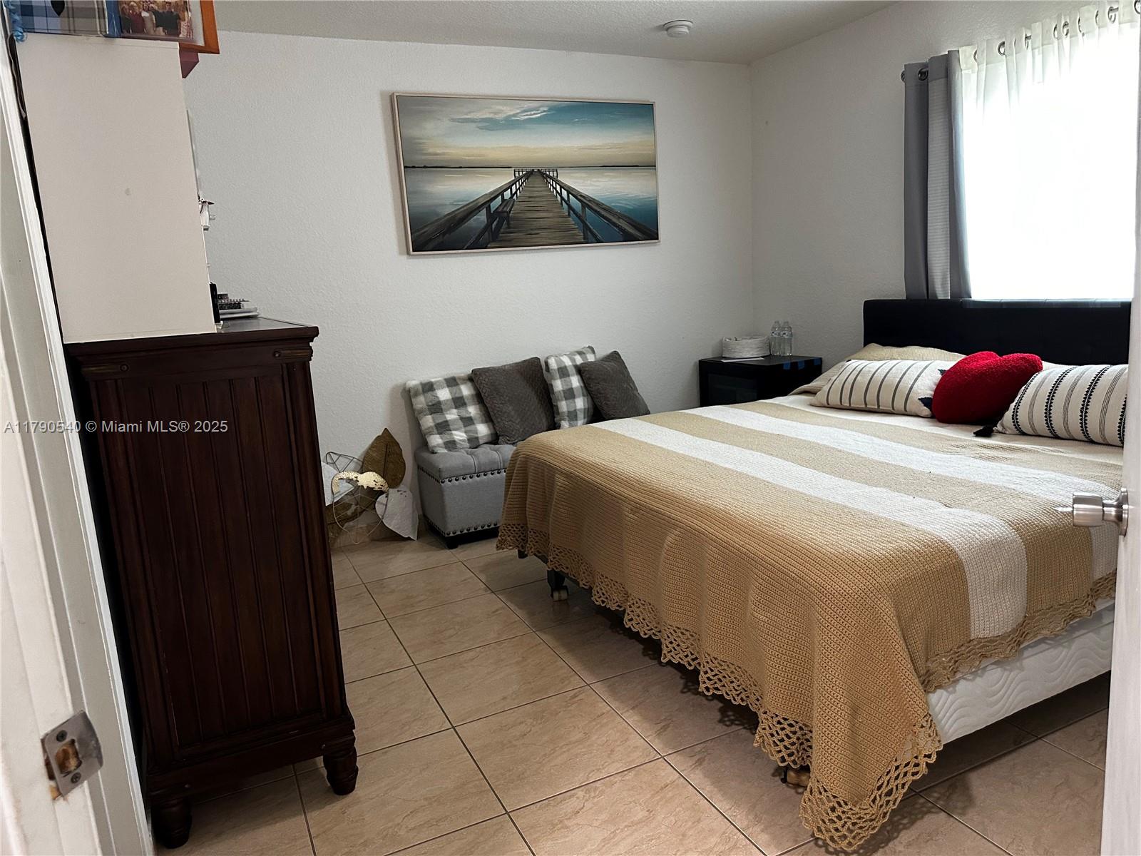 ORANGE HEIGHTS - Residential