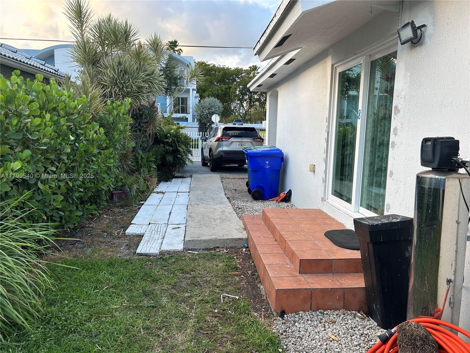 ORANGE HEIGHTS - Residential