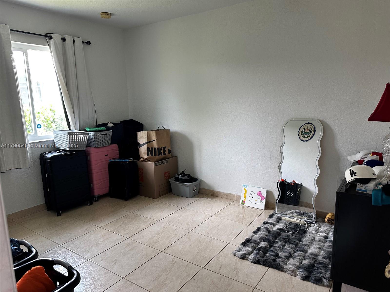 ORANGE HEIGHTS - Residential