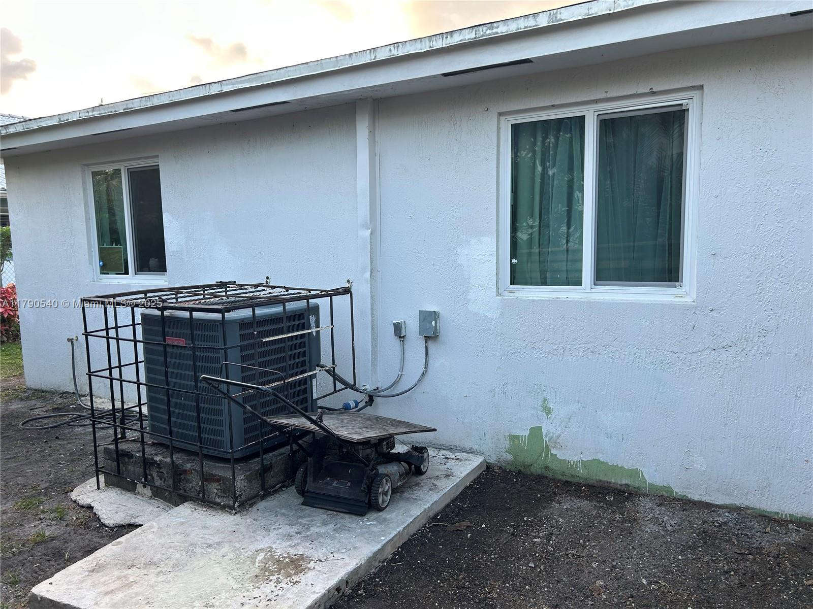 ORANGE HEIGHTS - Residential