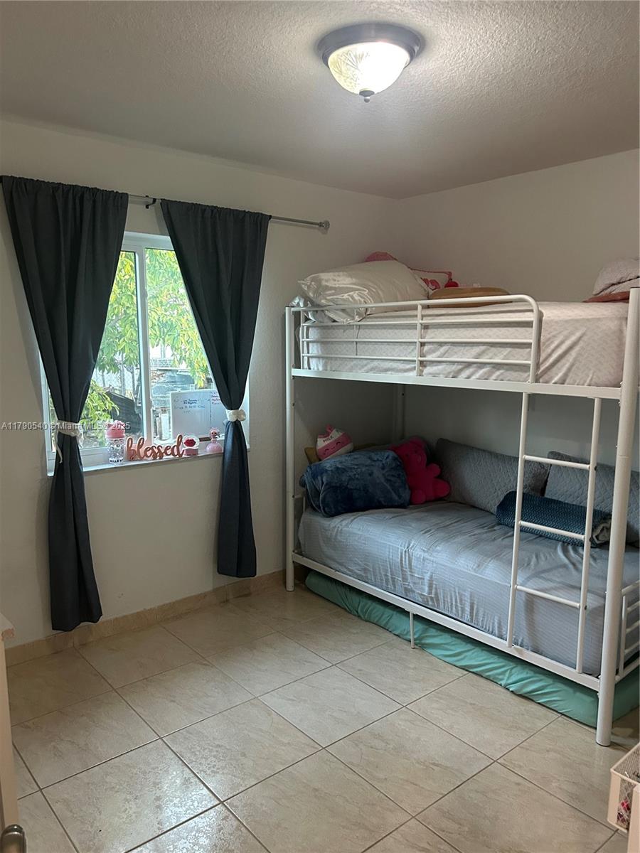 ORANGE HEIGHTS - Residential