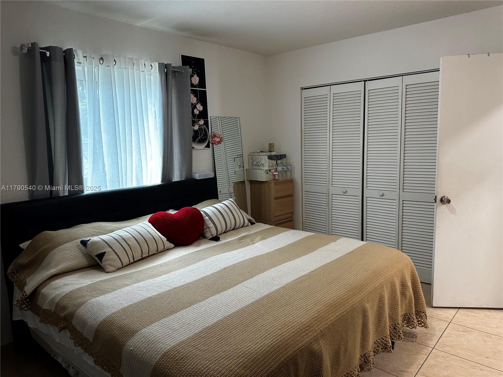 ORANGE HEIGHTS - Residential