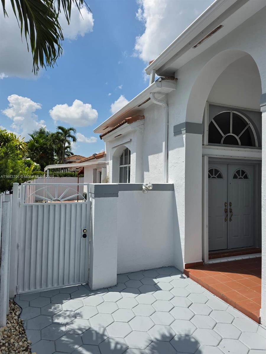 13230 NW 10th St