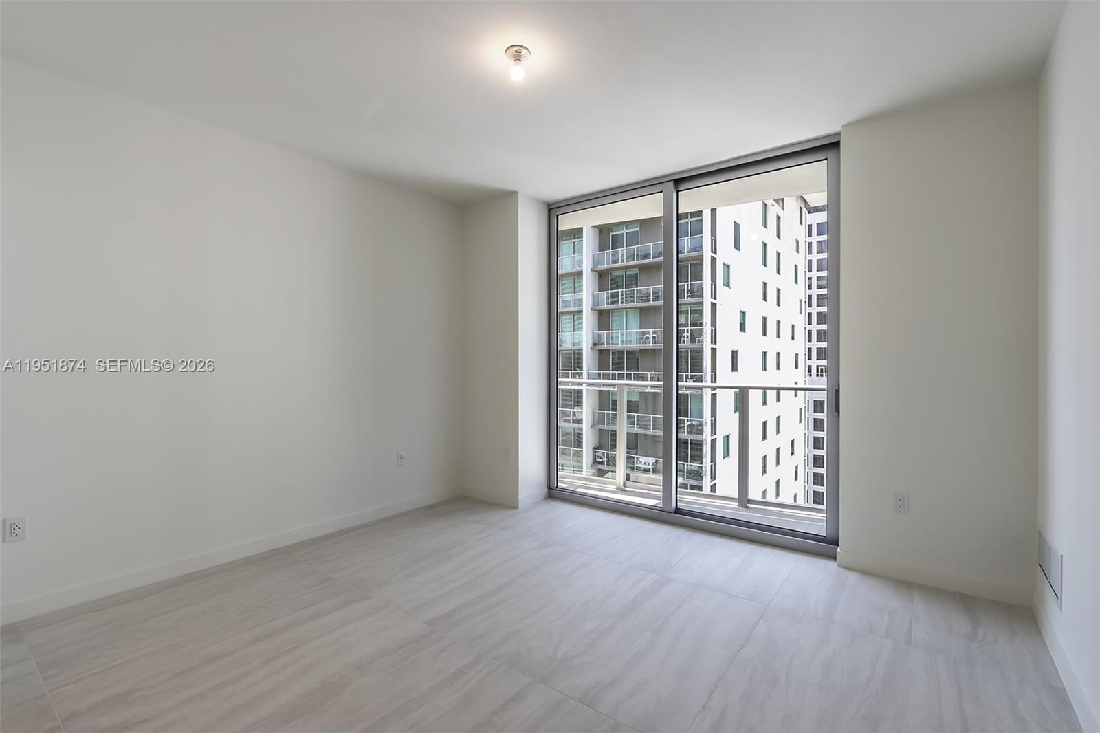 VICEROY BRICKELL - Residential