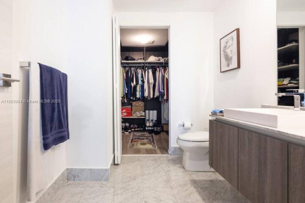 801 SMA RESIDENCES CONDO - Residential