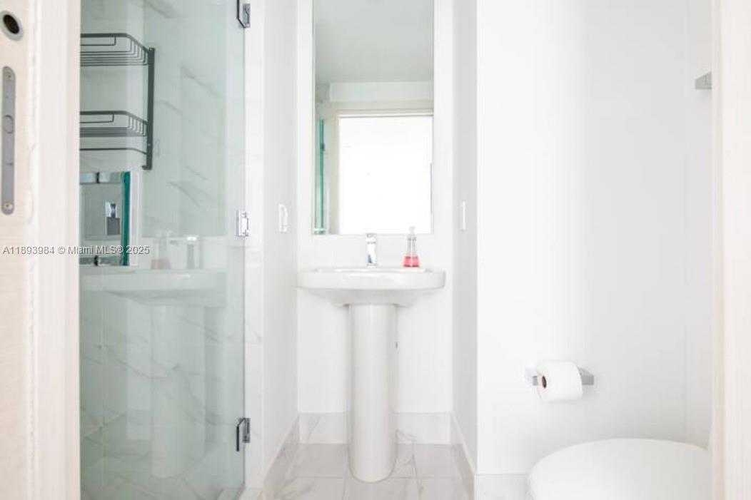 801 SMA RESIDENCES CONDO - Residential