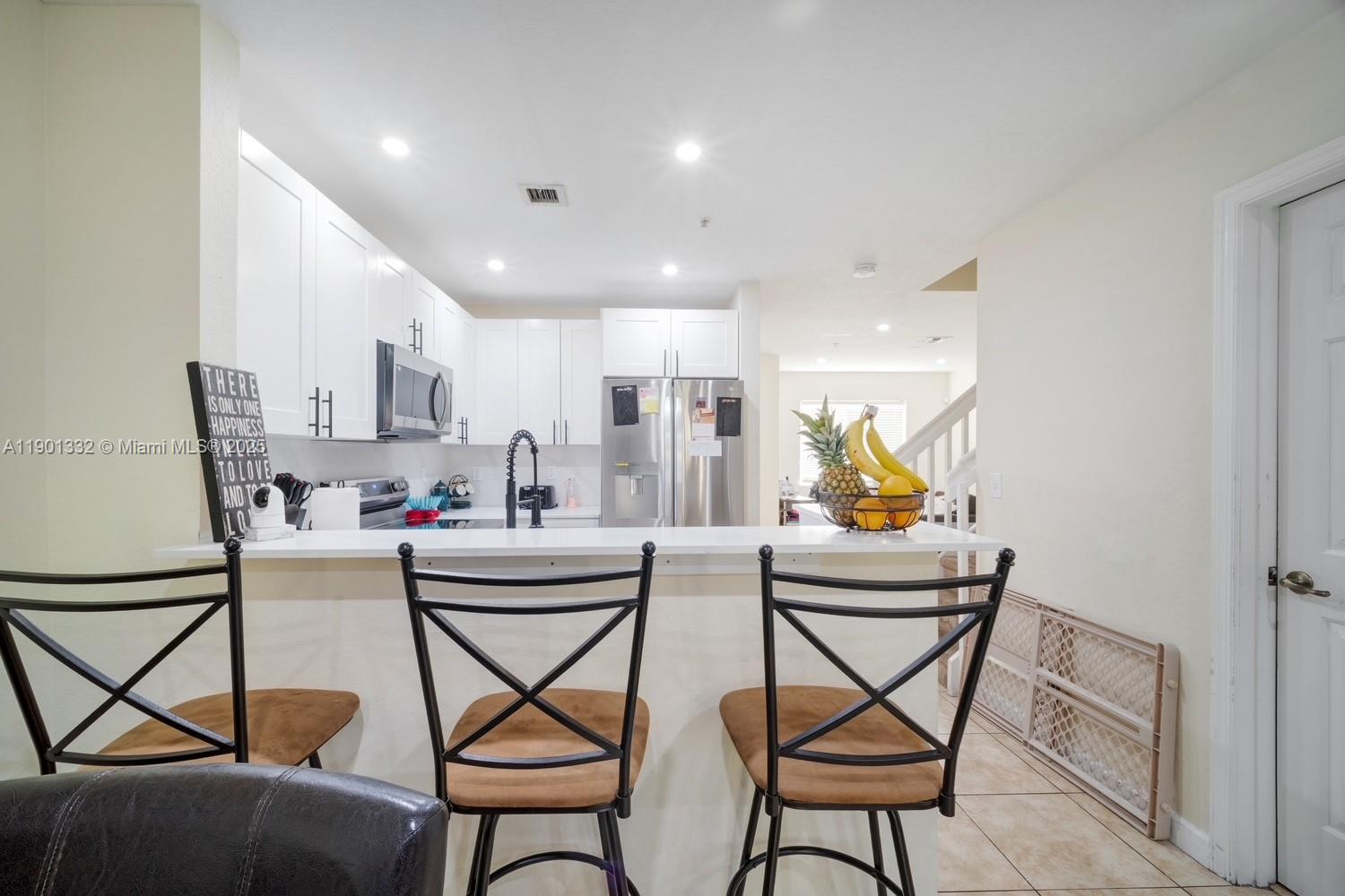 HOLLYWOOD RIDGE FARMS 2-1 - Residential