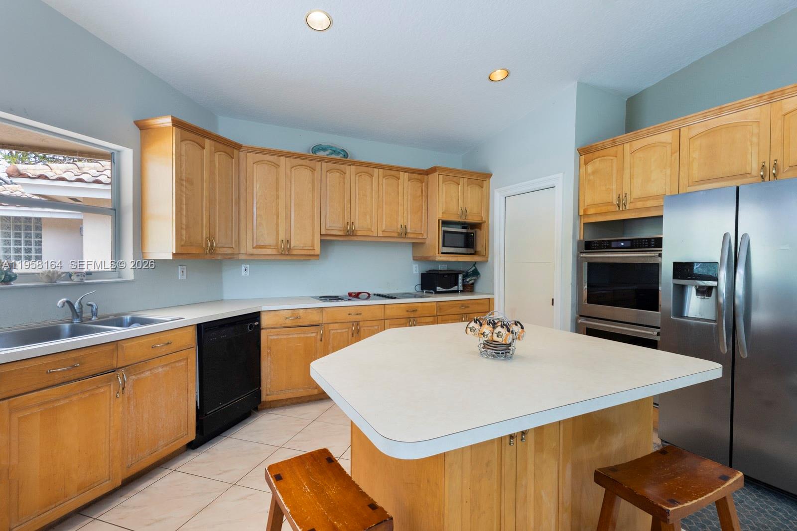 PINE TREE ESTATES - Residential