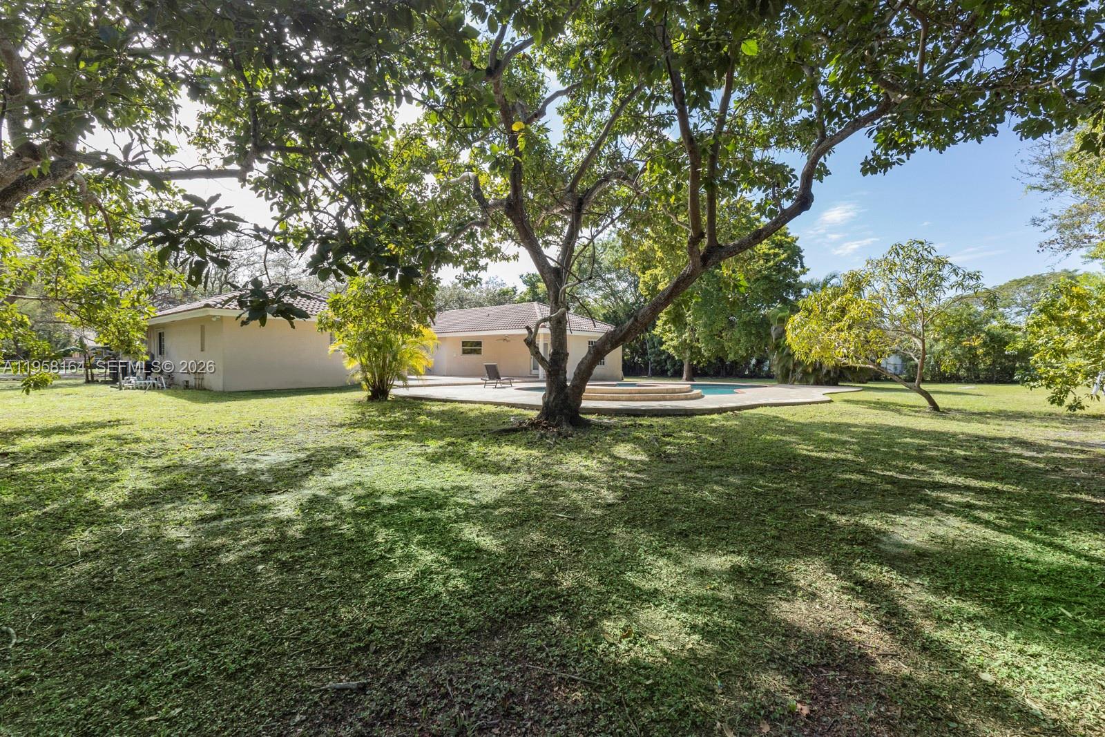 PINE TREE ESTATES - Residential