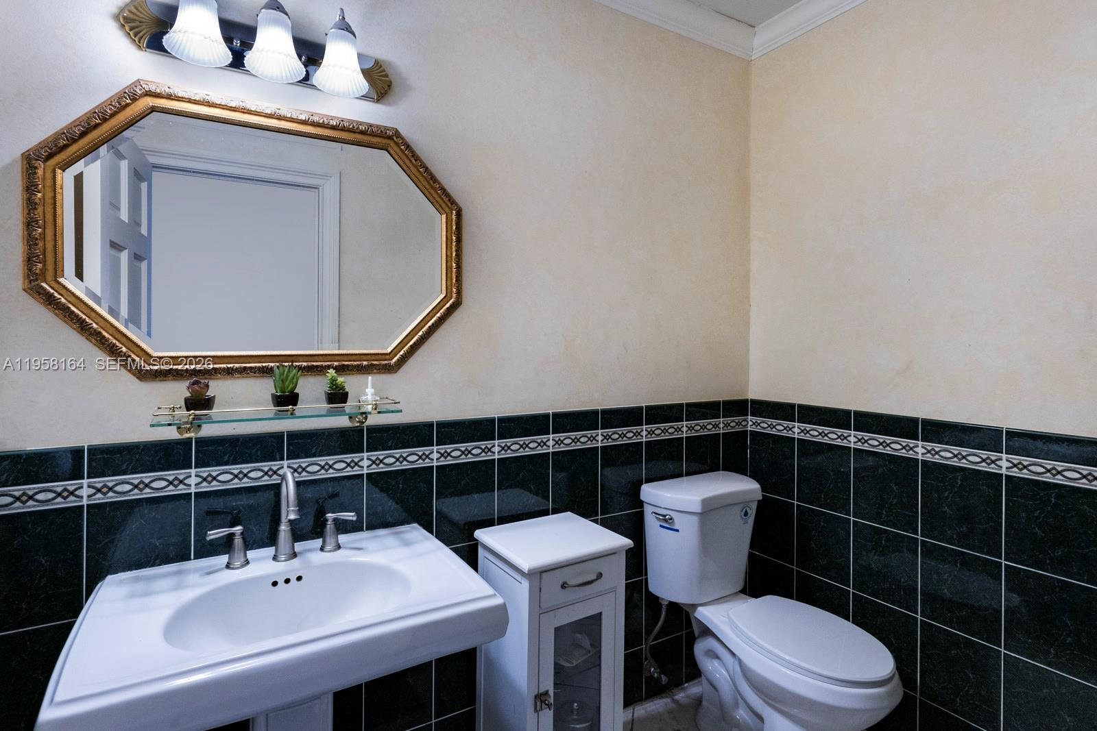 PINE TREE ESTATES - Residential