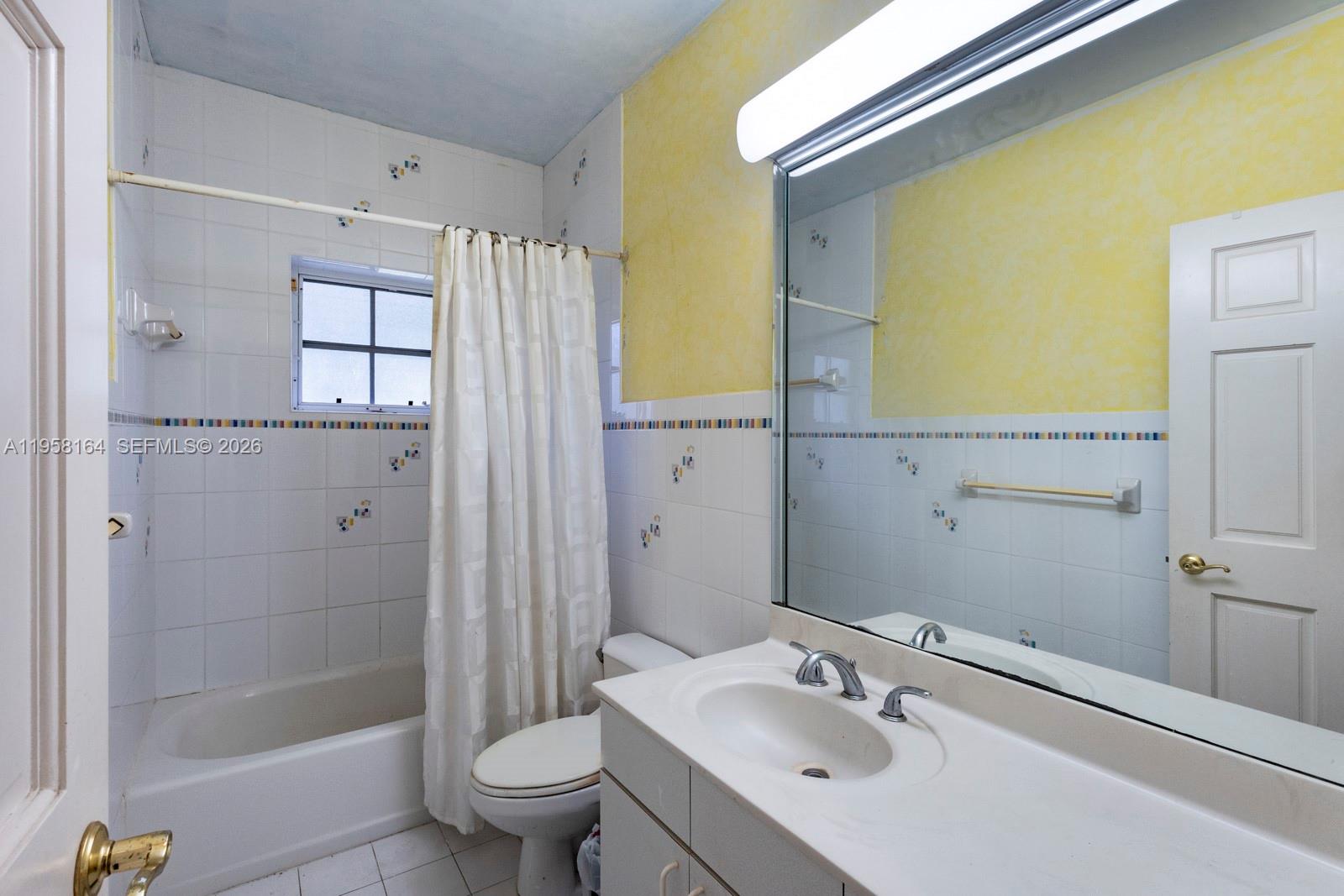 PINE TREE ESTATES - Residential