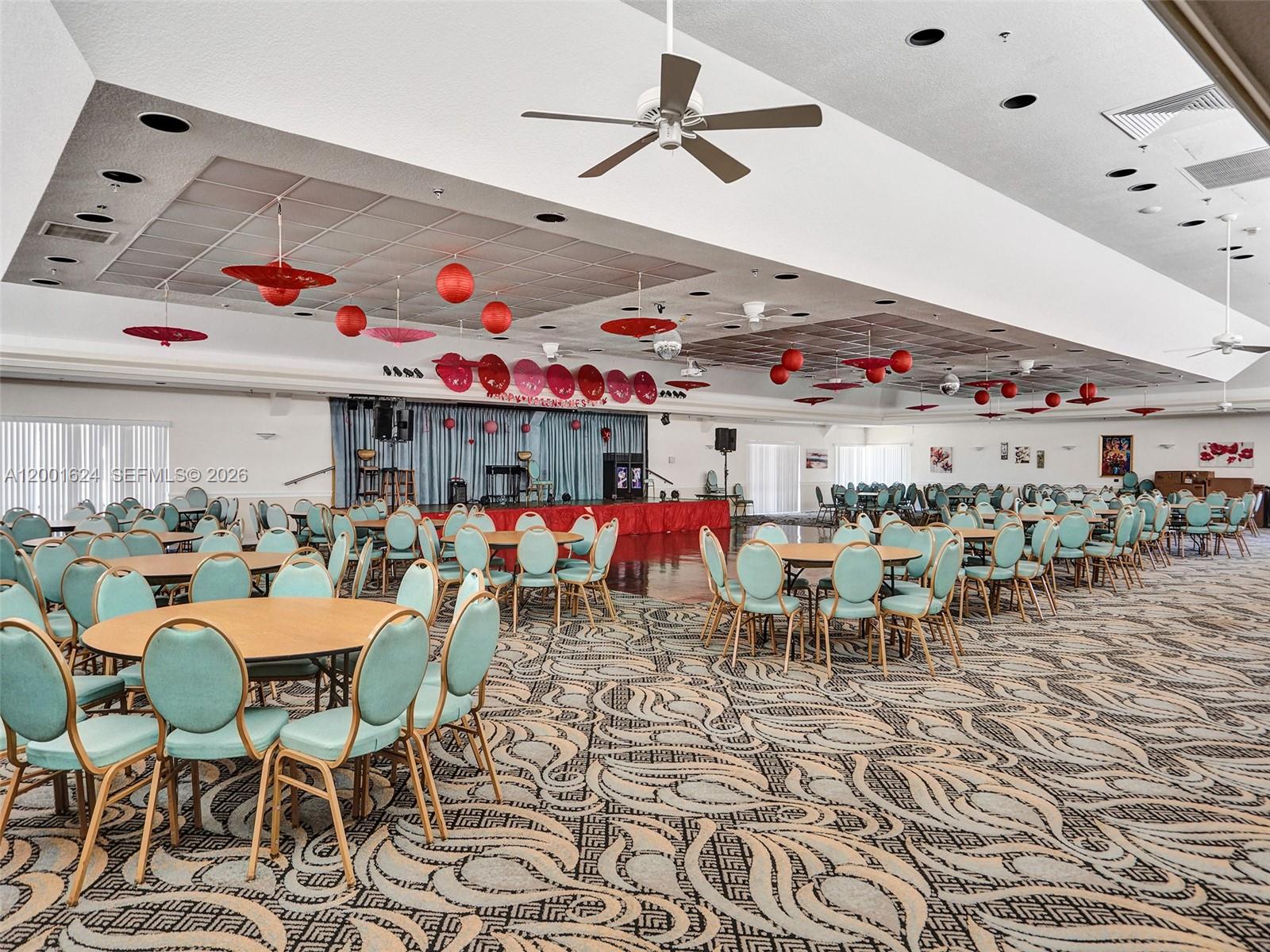 SUNRISE LAKES 165 CONDO - Residential