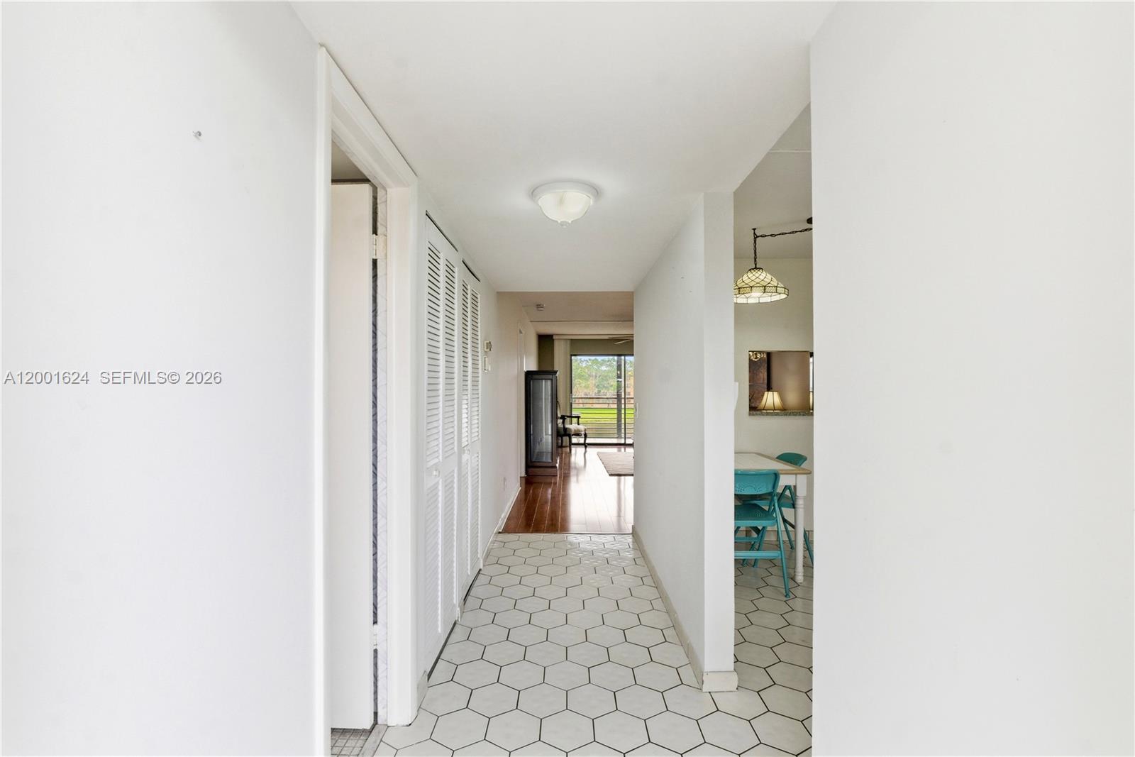 SUNRISE LAKES 165 CONDO - Residential