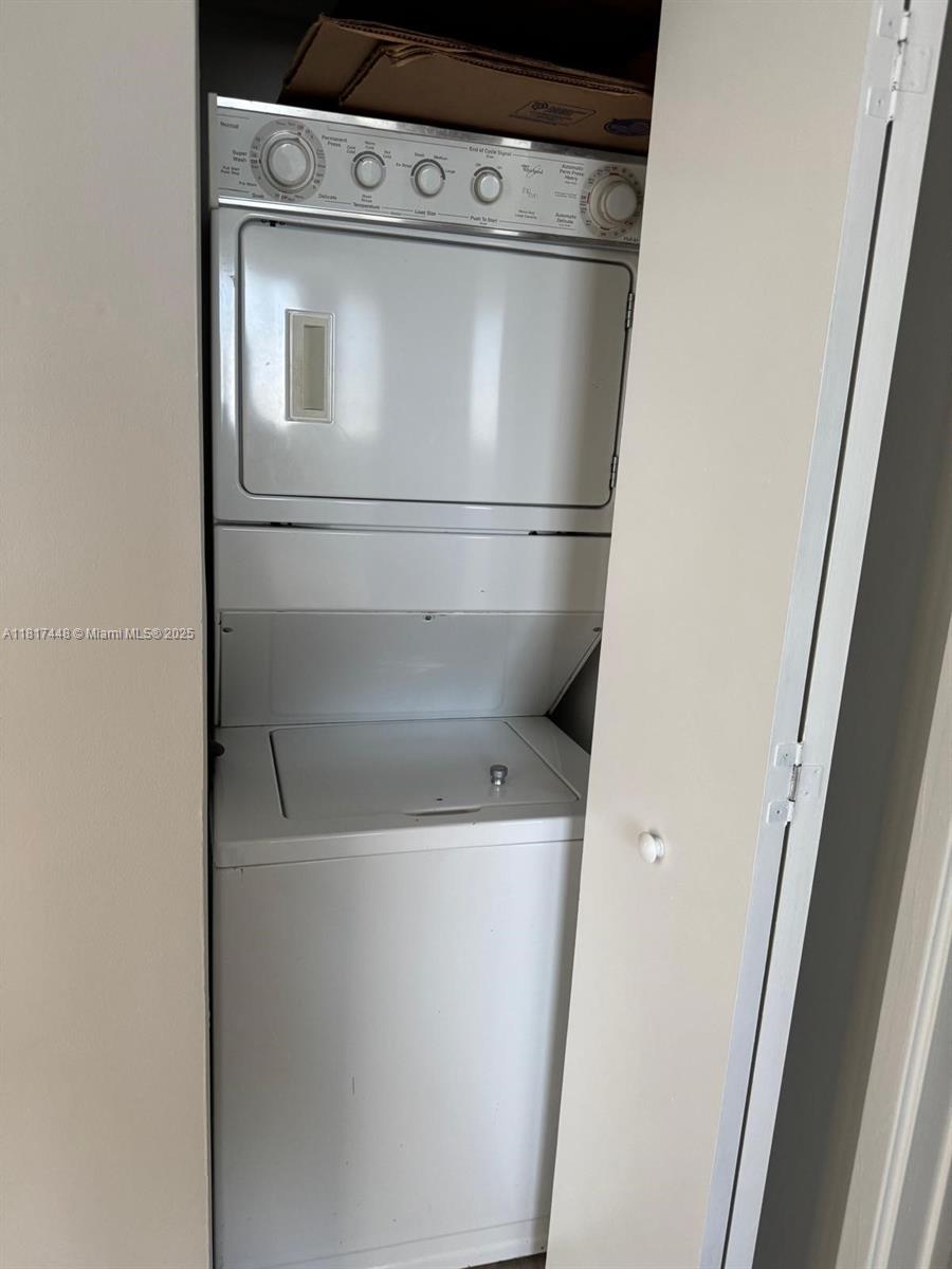 SLADE CONDO - Residential Lease