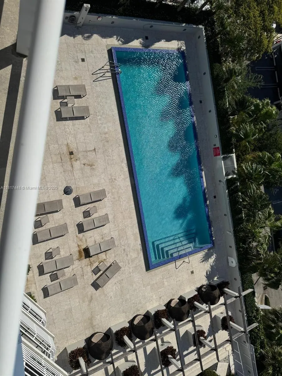 West Palm Beach, Florida 33401, United States, 1 Bedroom Bedrooms, ,1 BathroomBathrooms,Residential,Active,146537