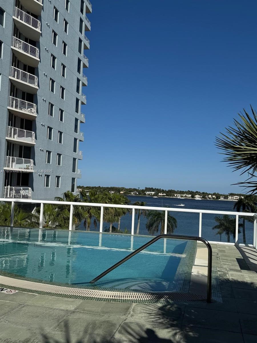SLADE CONDO - Residential Lease