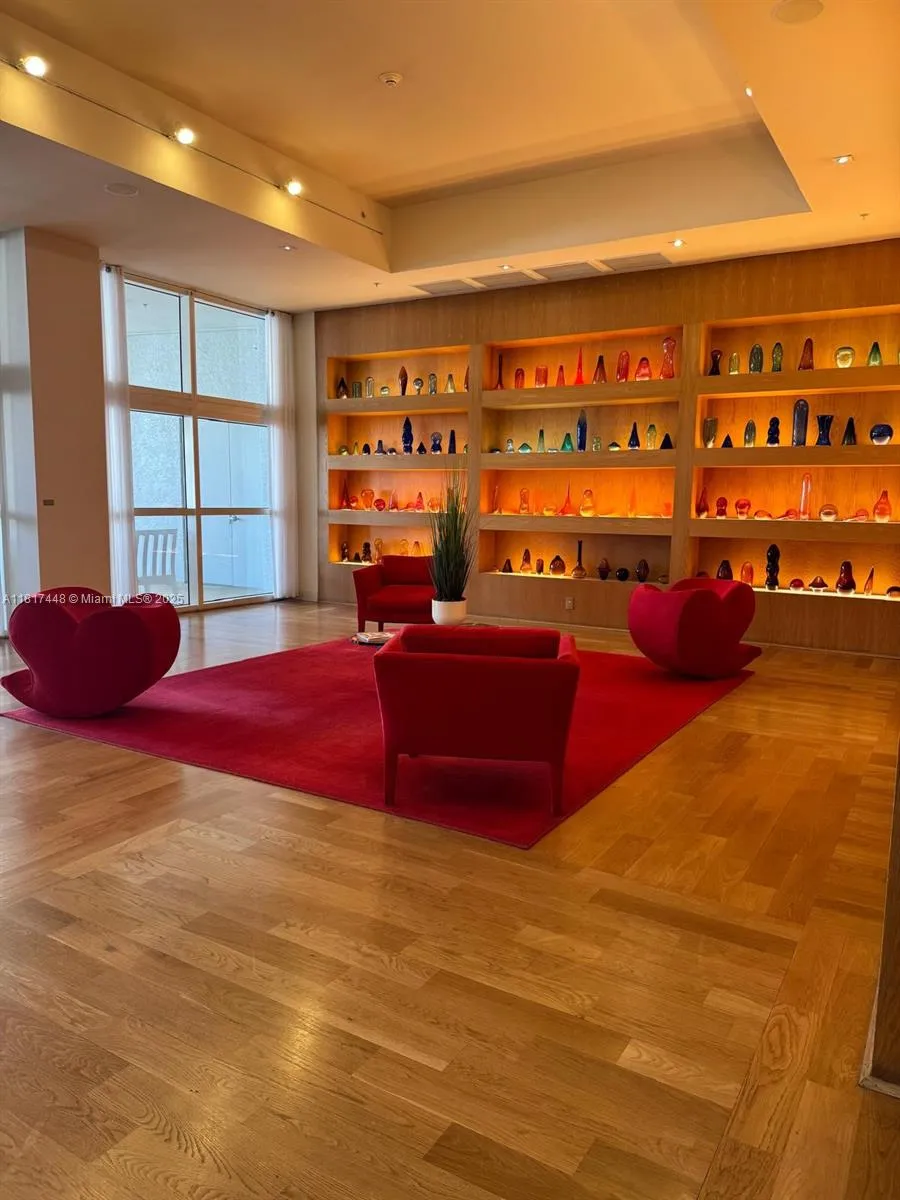 West Palm Beach, Florida 33401, United States, 1 Bedroom Bedrooms, ,1 BathroomBathrooms,Residential,Active,146537