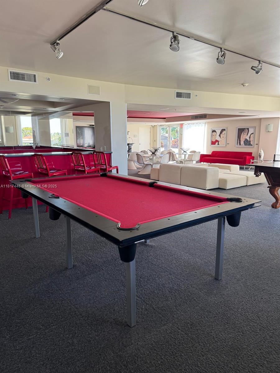 SLADE CONDO - Residential Lease