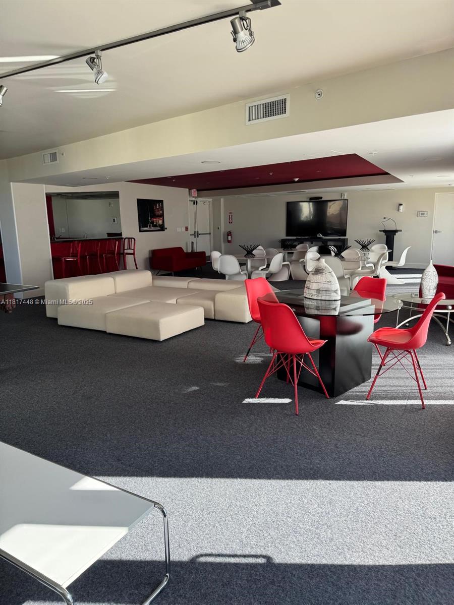 SLADE CONDO - Residential Lease