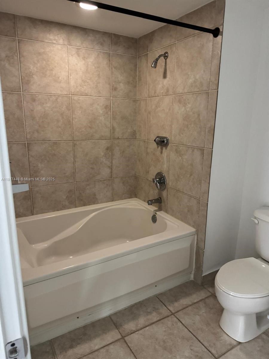 SLADE CONDO - Residential Lease
