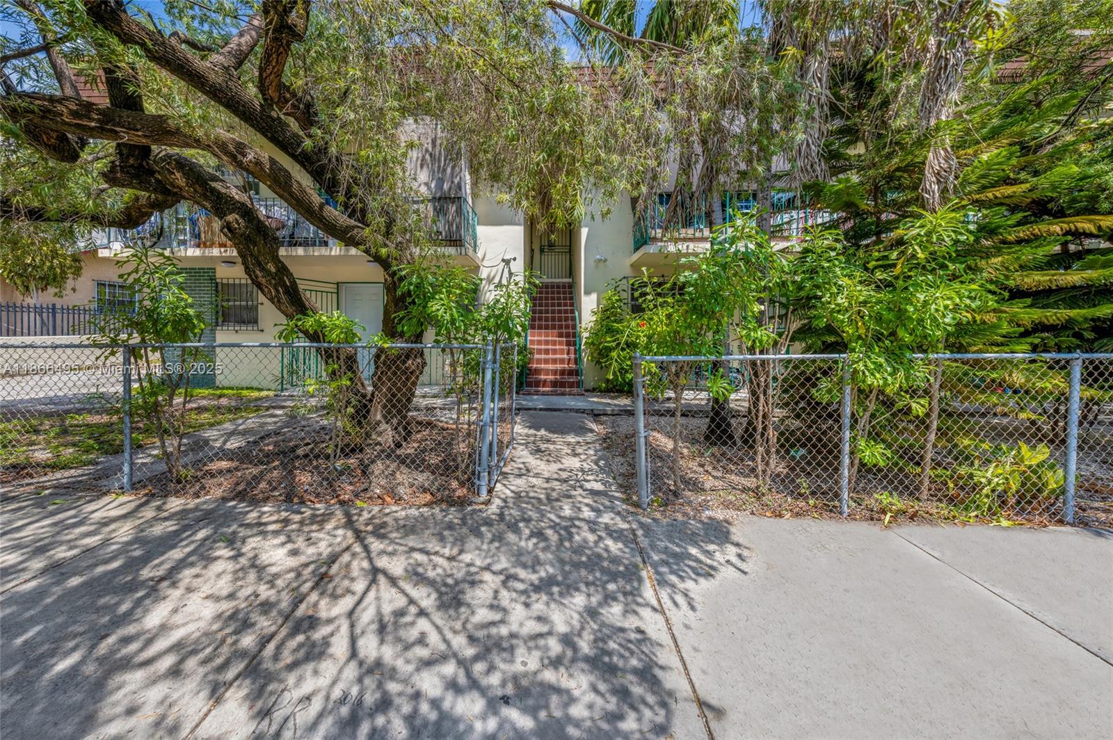 LAWRENCE ESTATES LAND COS - Residential Income