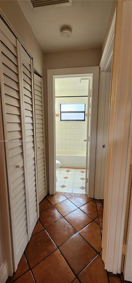 COLLIER MANOR 2ND ADD - Residential Lease