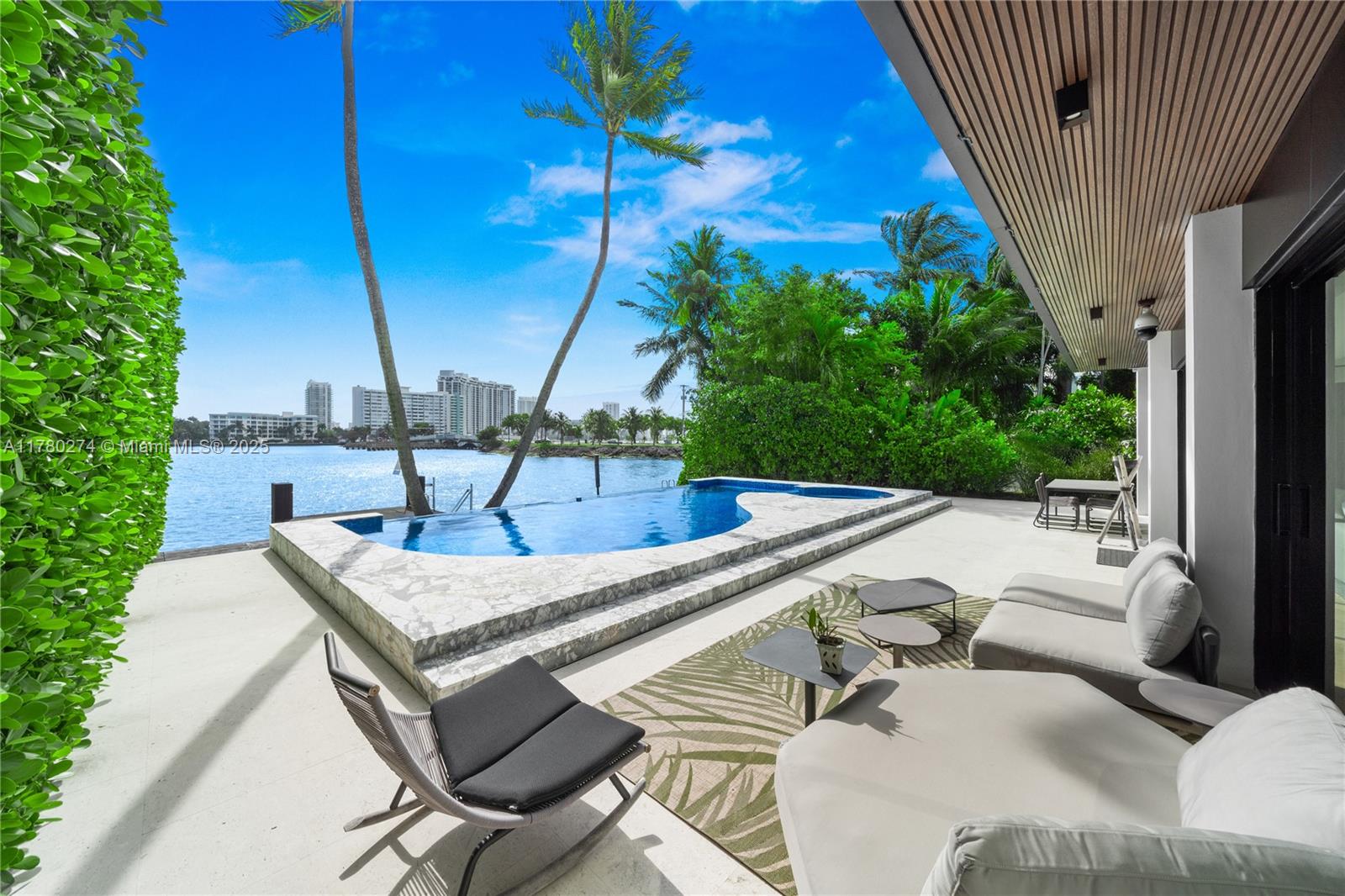 RIVO ALTO AMD - Residential