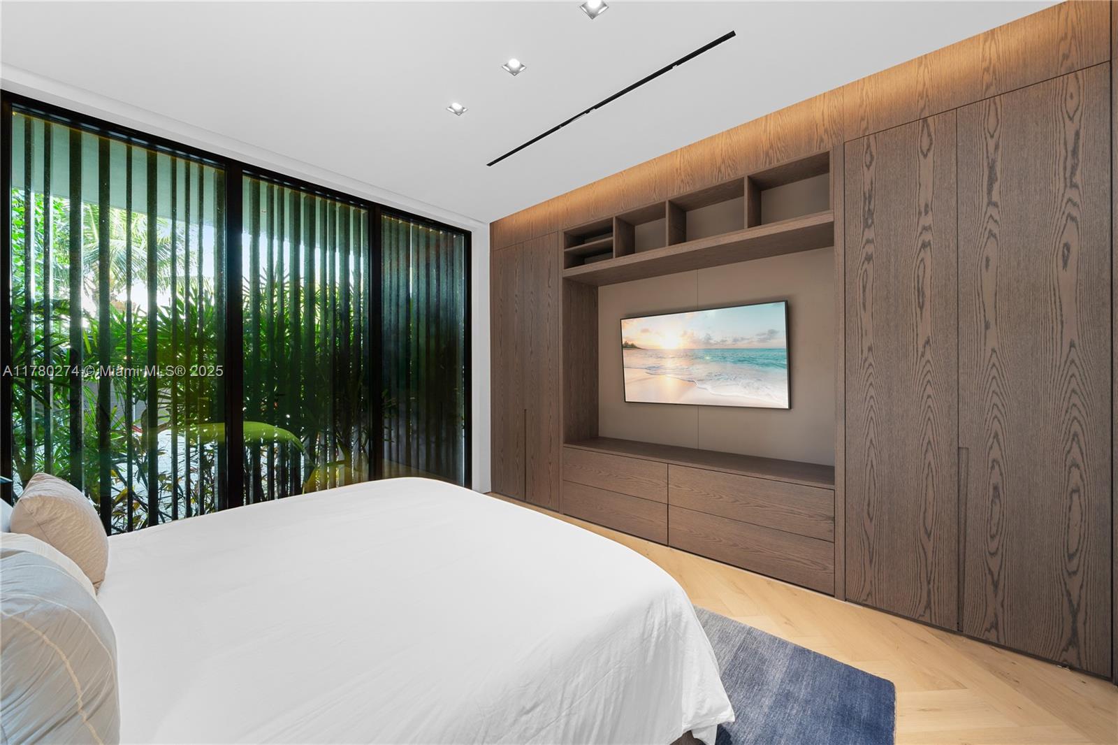 RIVO ALTO AMD - Residential