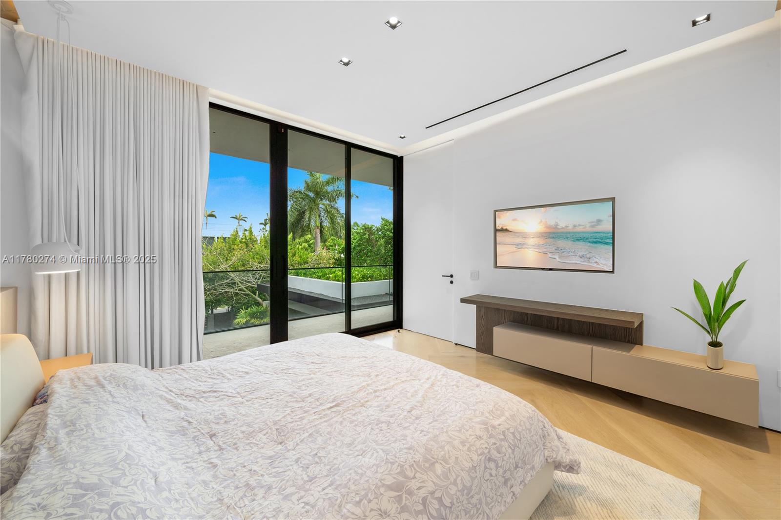 RIVO ALTO AMD - Residential