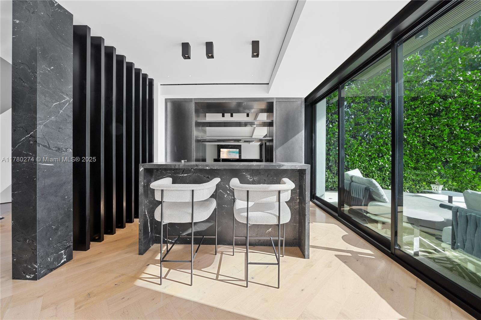 RIVO ALTO AMD - Residential