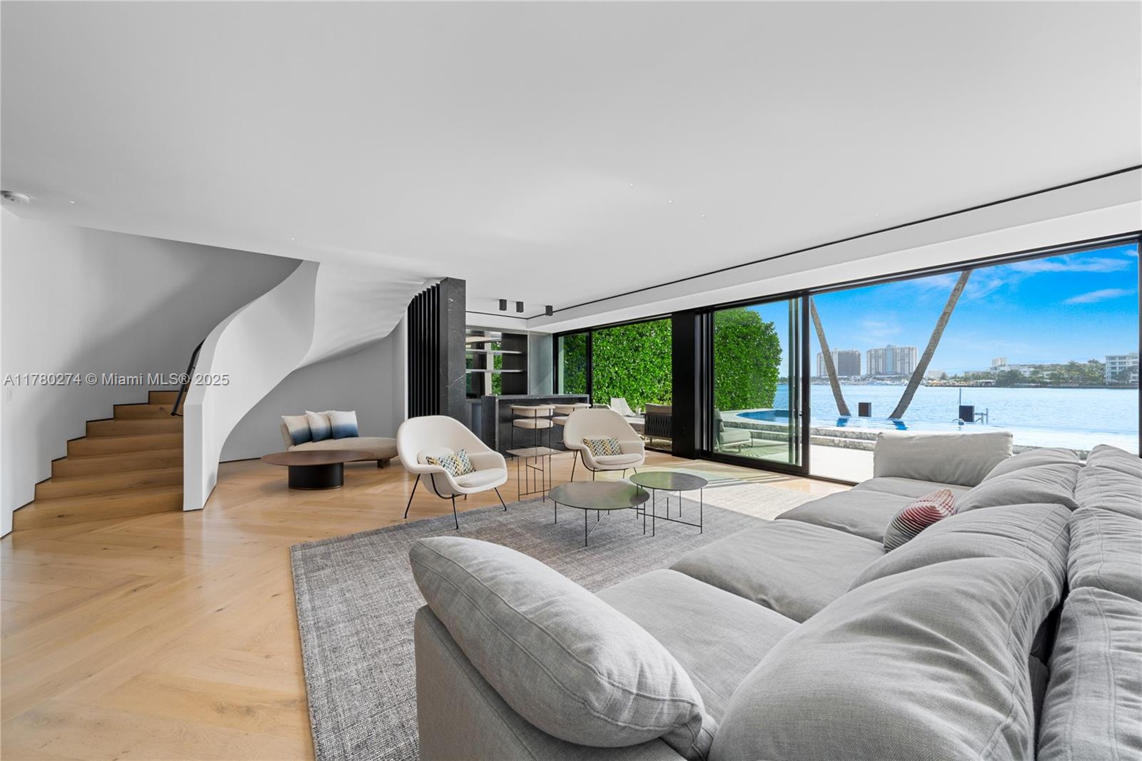 RIVO ALTO AMD - Residential