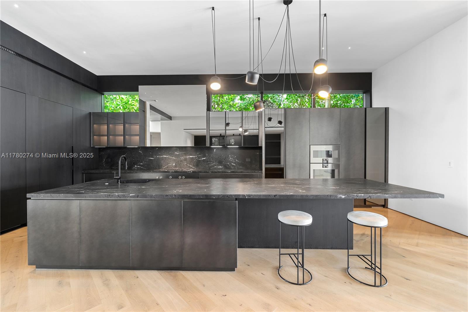 RIVO ALTO AMD - Residential