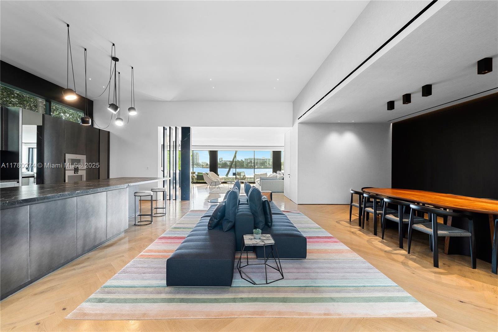 RIVO ALTO AMD - Residential