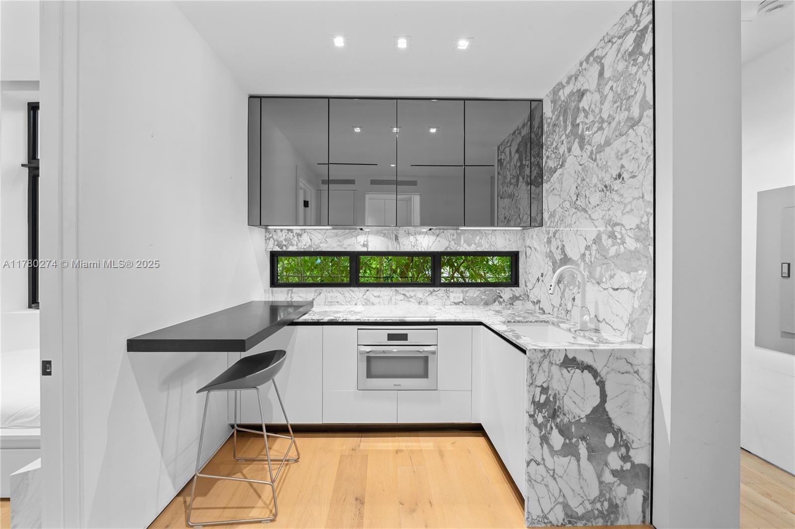 RIVO ALTO AMD - Residential