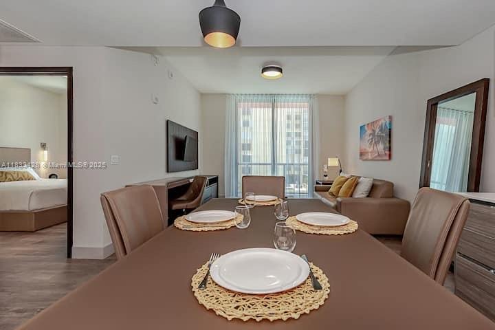 COSTA HOLLYWOOD CONDO - Residential