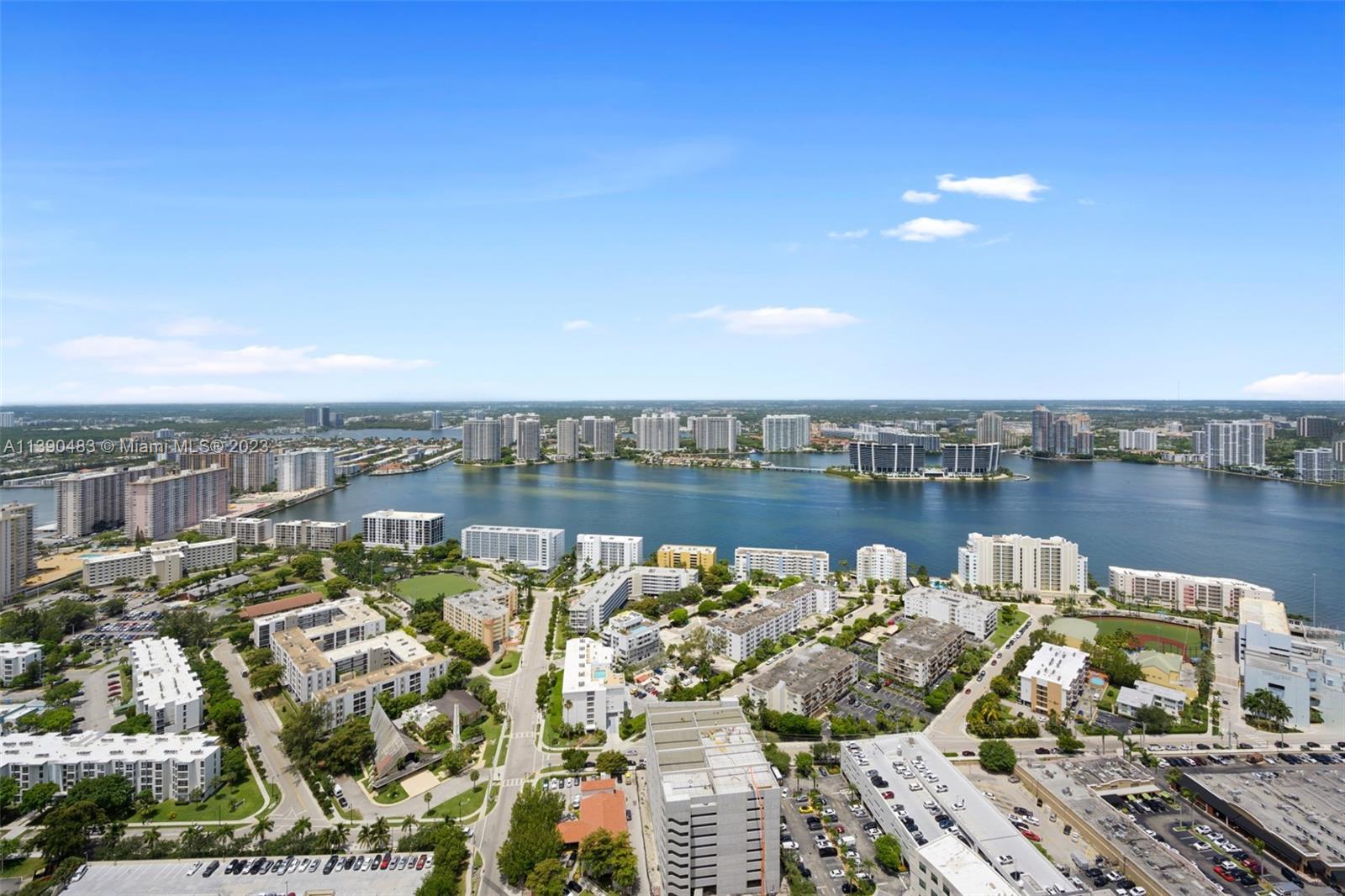 ESTATES AT ACQUALINA - Residential