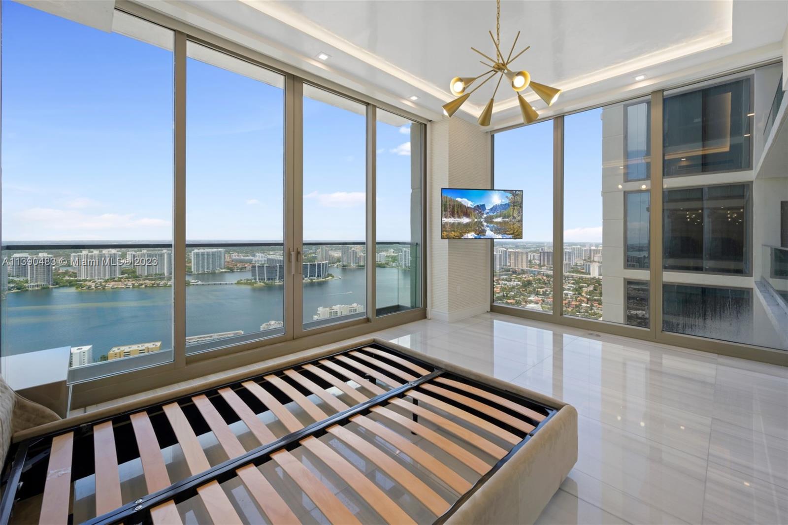 ESTATES AT ACQUALINA - Residential