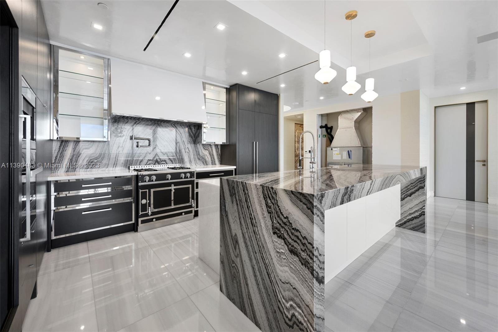 ESTATES AT ACQUALINA - Residential