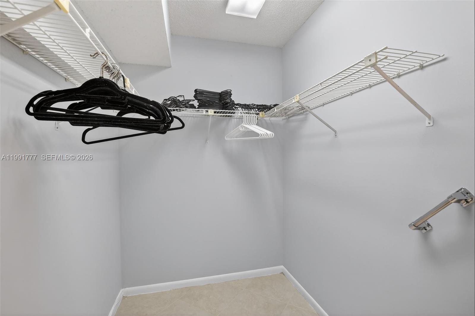 CAMBRIDGE AT CENTURY - Residential