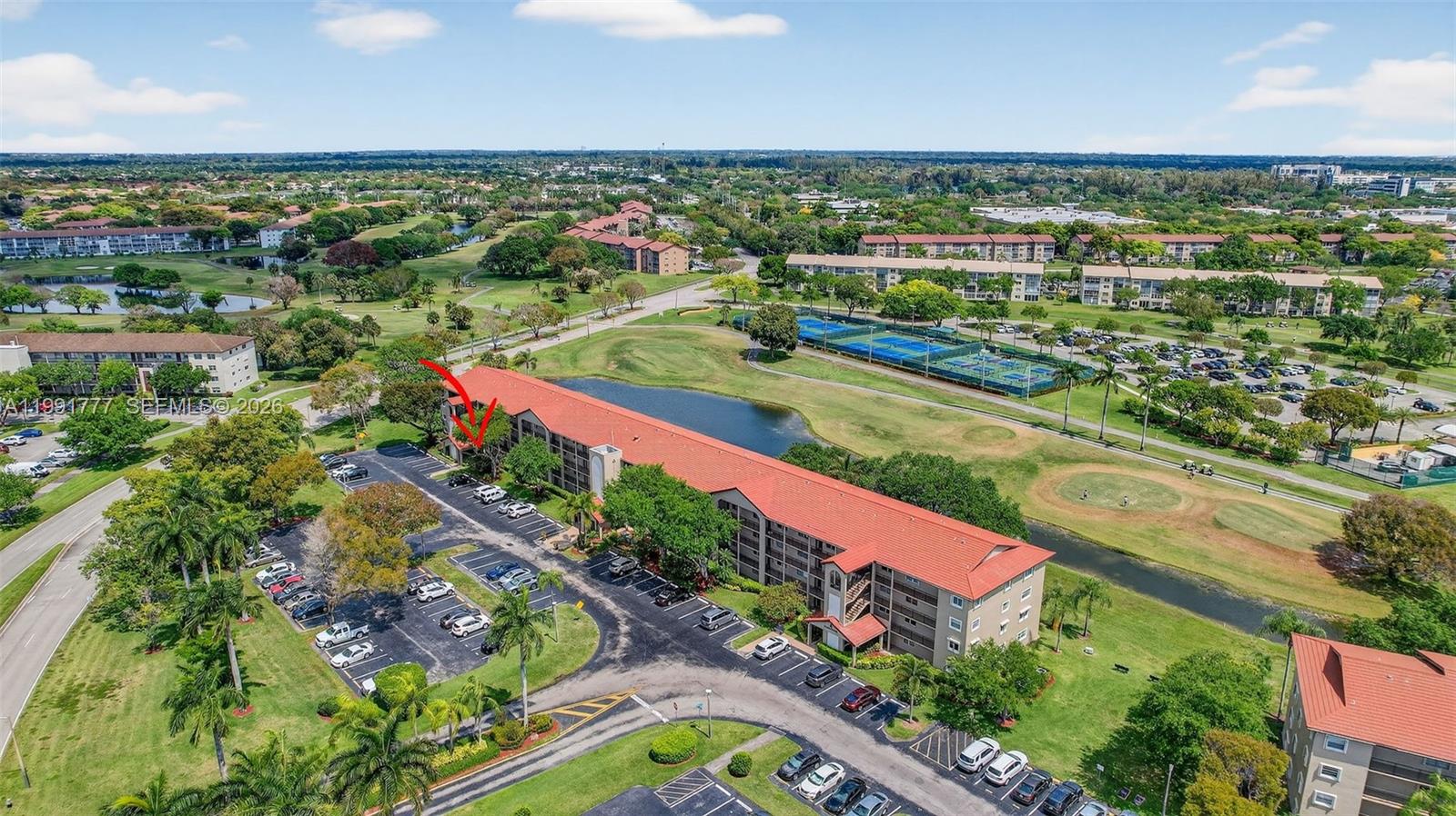 CAMBRIDGE AT CENTURY - Residential