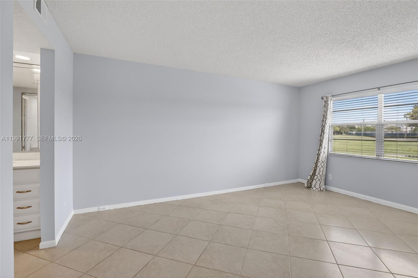 CAMBRIDGE AT CENTURY - Residential