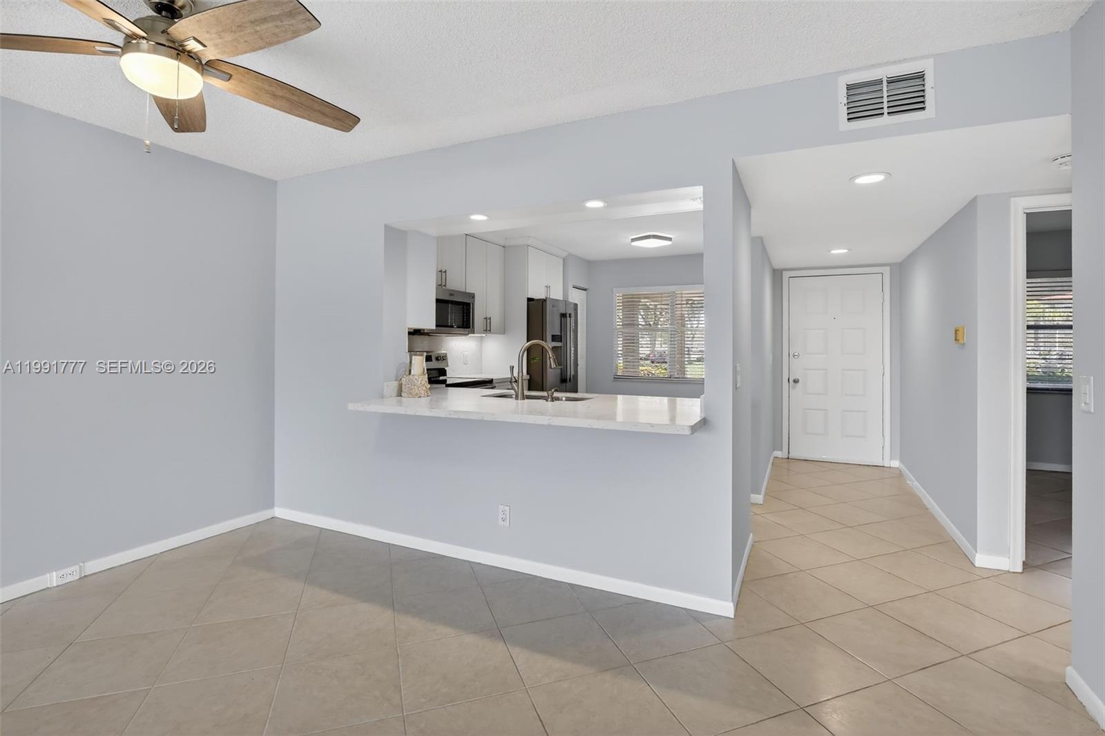 CAMBRIDGE AT CENTURY - Residential