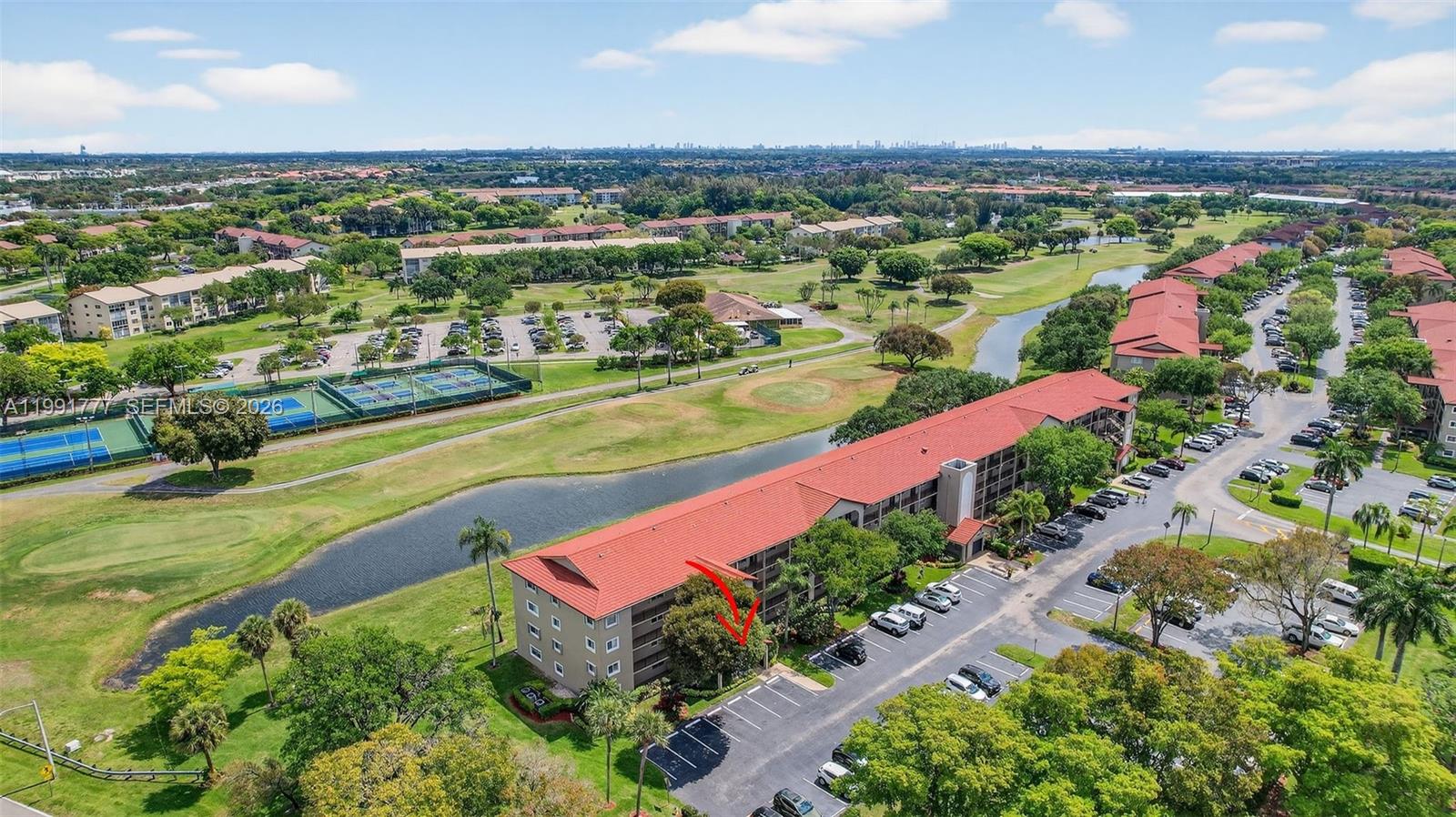 CAMBRIDGE AT CENTURY - Residential