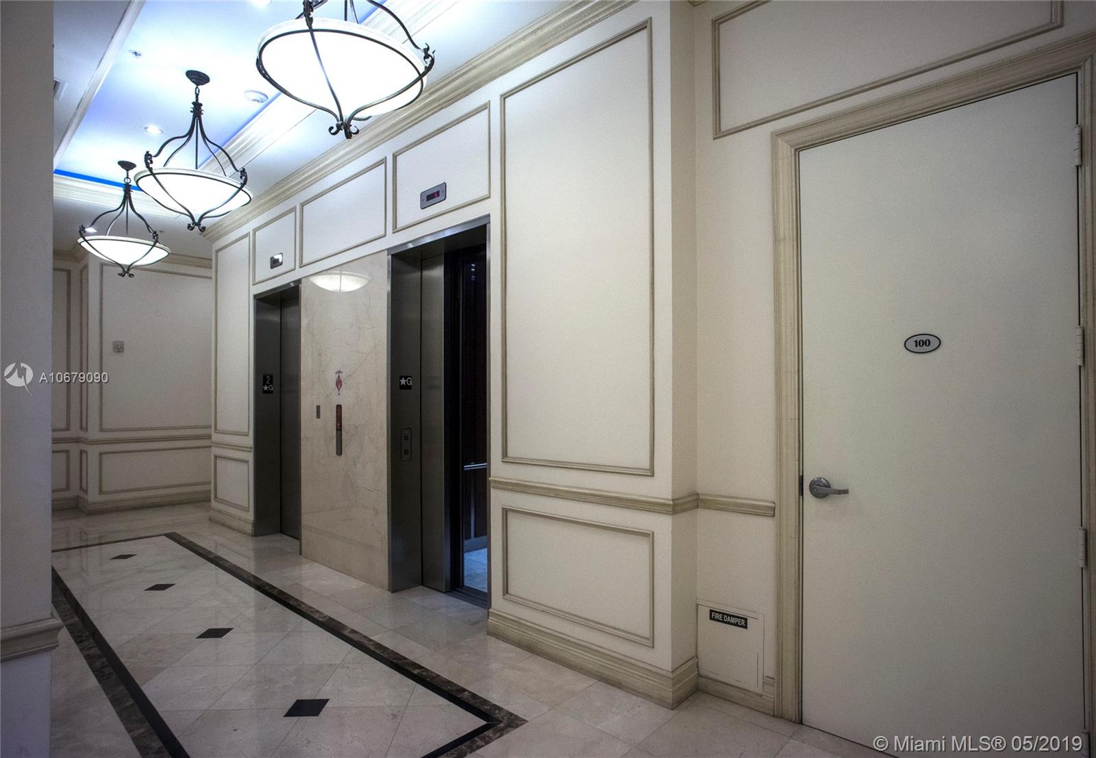 THE PONCE TOWER CONDO - Residential