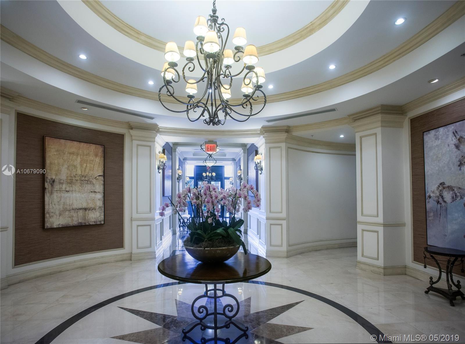 THE PONCE TOWER CONDO - Residential