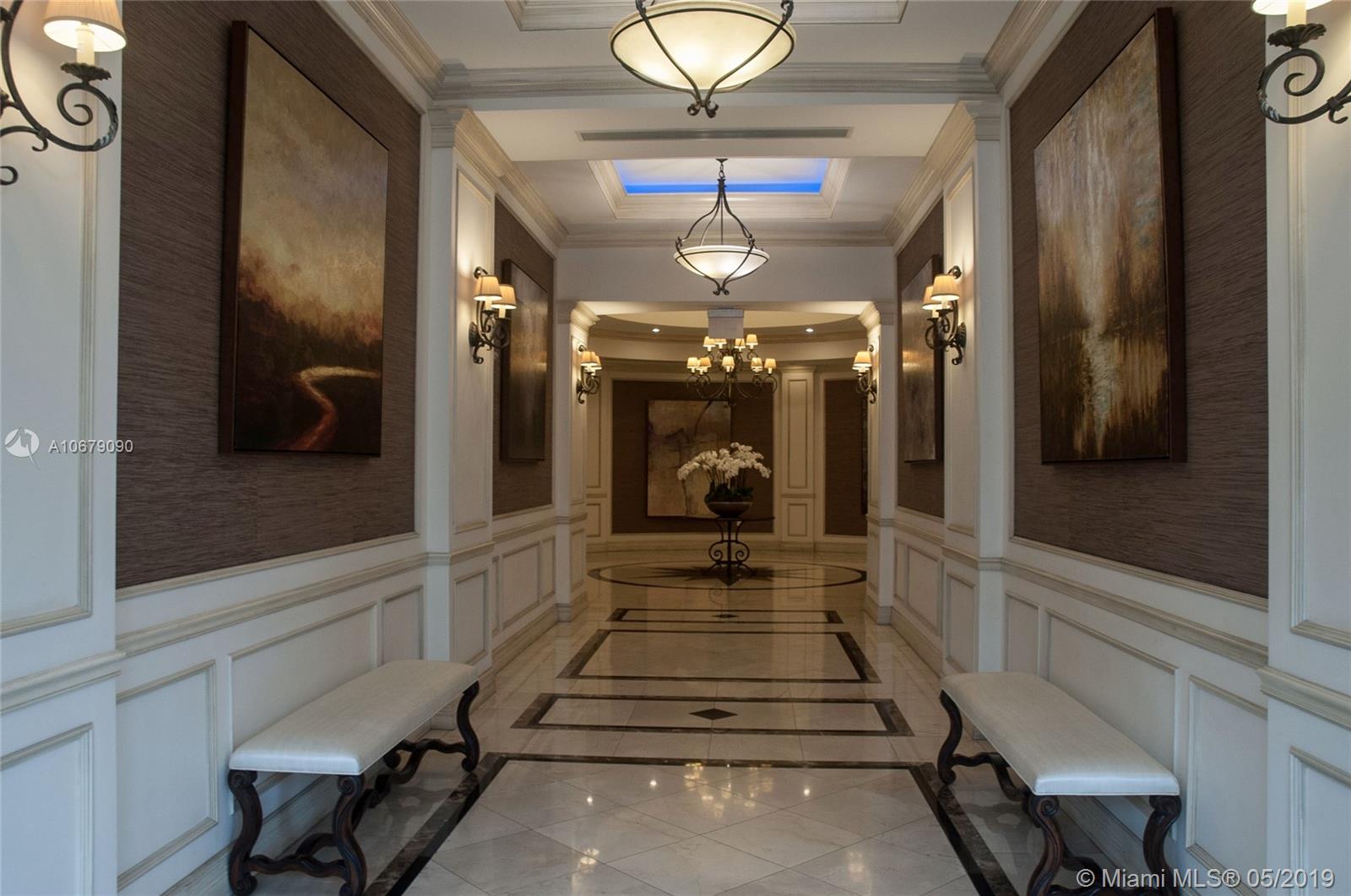 THE PONCE TOWER CONDO - Residential