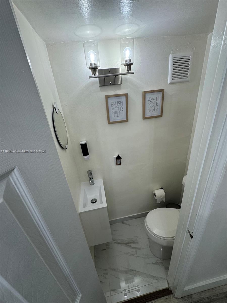 MILE APTS CONDO - Residential