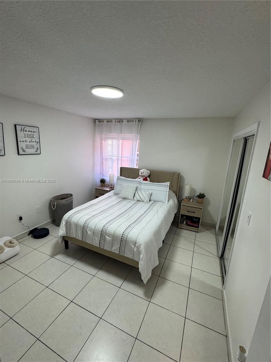 MILE APTS CONDO - Residential
