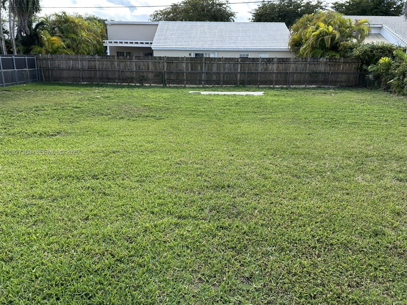 WESTWOOD LAKE 9TH ADDN - Residential